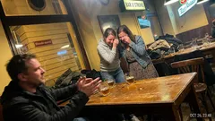 Životní historka: Šla jsem jen na jedno pivo. U vedlejšího stolu se stalo něco divného