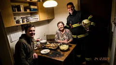 Životní historka: Na Štědrý večer jsem chtěl dokonalý stůl. Pak někdo zazvonil