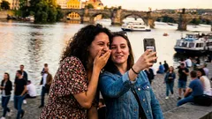 Životní historka: V kabince jsem ztuhla. Pak prodavačka řekla větu, na kterou nezapomenu