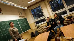 Krátká historka: Na hodině češtiny padla otázka, po které se třída zlomila