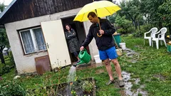 Životní historka: V lijáku po mně chtěla jediné. Nechápal jsem, dokud jsem nevyšel ven