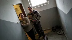 Historka: Rok mi nad hlavou hučel panelák. Jedno setkání na chodbě to změnilo