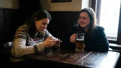 Historka: V hospodě jsem vypustila jeden „nevinný“ vtip. Ticho mě vyděsilo