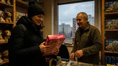 Historka: Chtěla jsem jen panenku k svátku, ale jedna cenovka mě zarazila