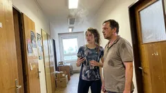 Historka: Šéf chtěl další sklenici vody… a já pochopila, že je zle